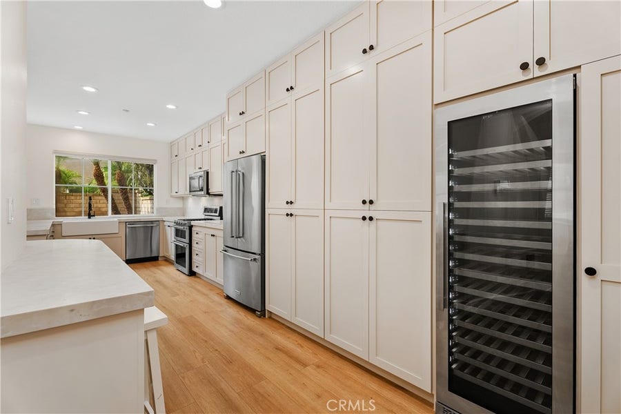Property photo for 252 Knoll Lake, Mission Viejo, CA