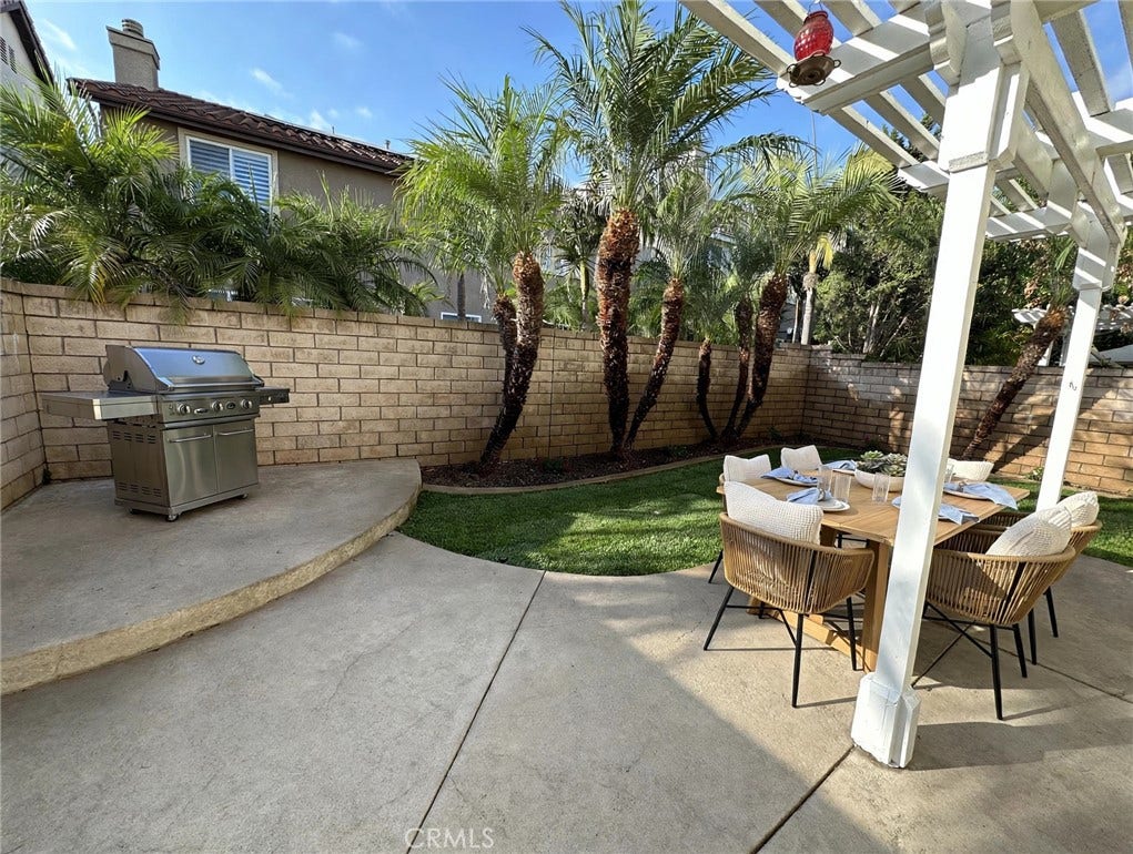 252 Knoll Lake, Mission Viejo, CA 92692 Virtually Staged