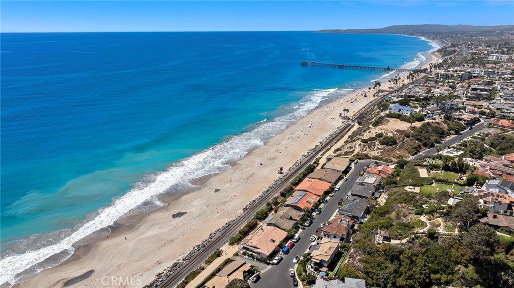 1699 Calle De Los Alamos, San Clemente, CA 92672 1699 Calle De Los Alamos, San Clemente, CA 92672