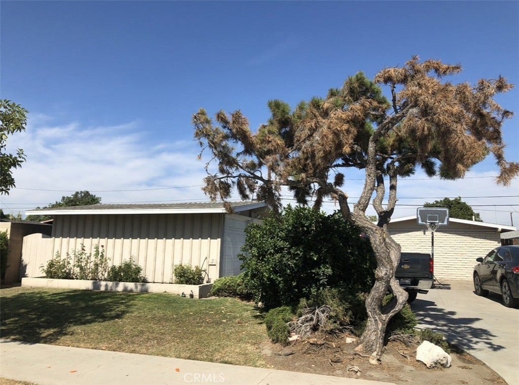 2123 W Romneya, Anaheim, CA 92801 2123 W Romneya, Anaheim, CA 92801