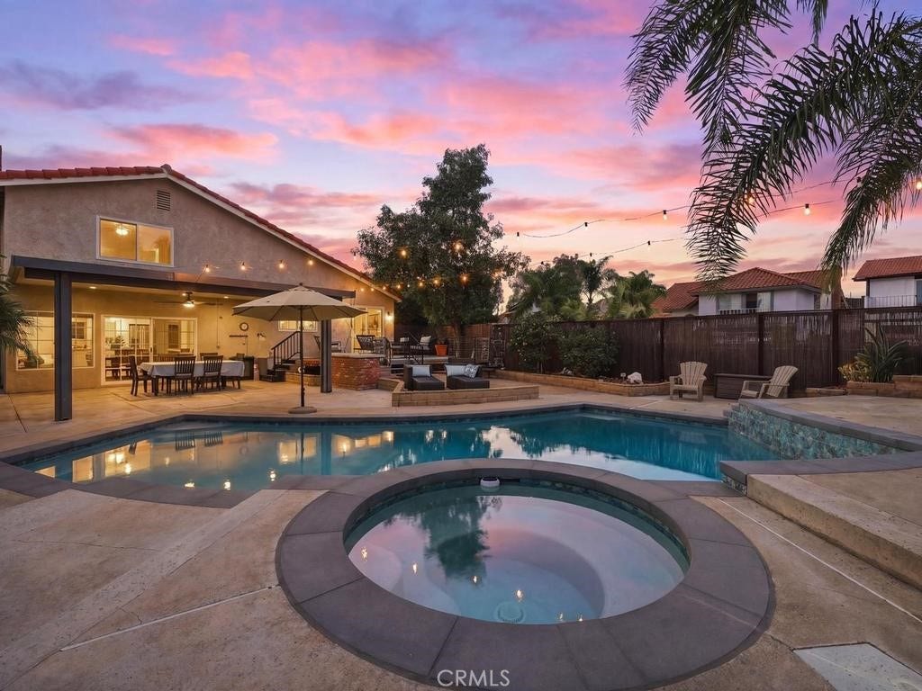 23862 Copenhagen, Mission Viejo, CA 92691 Amazing rear yard perfect for entertaining (Digitally enhanced)