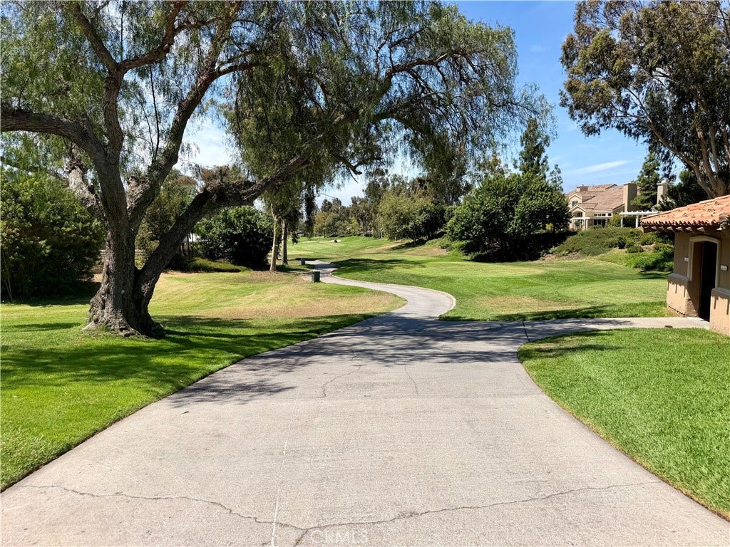 55 Via Pausa, Rancho Santa Margarita, CA 92688 55 Via Pausa, Rancho Santa Margarita, CA 92688