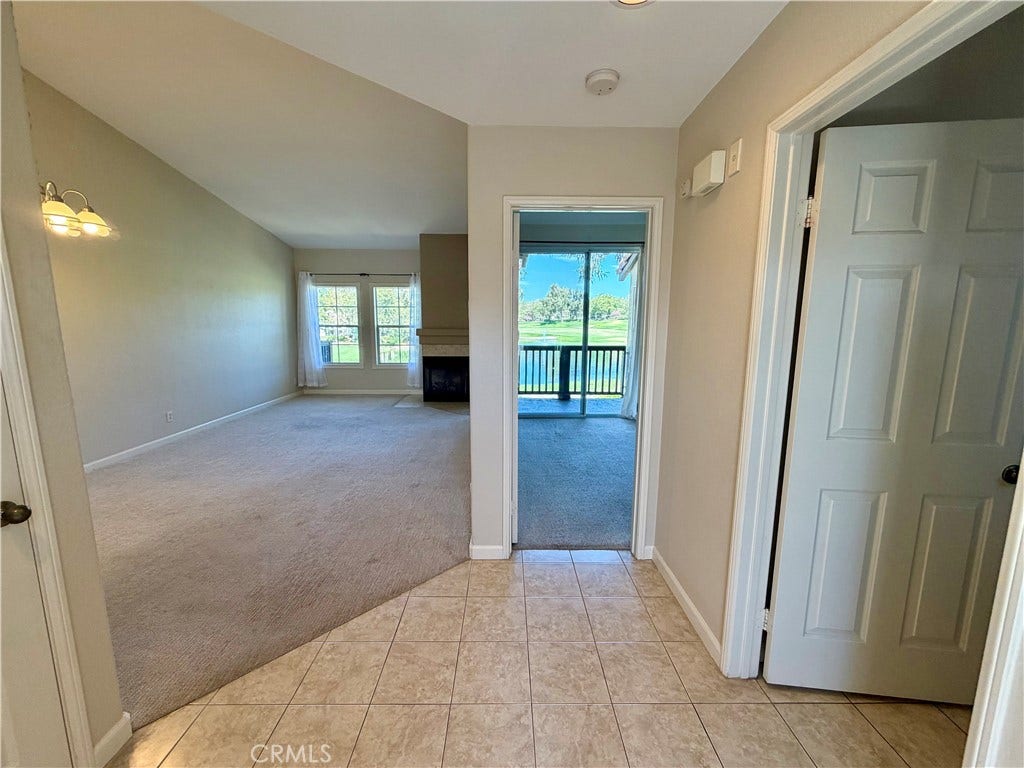 55 Via Pausa, Rancho Santa Margarita, CA 92688 55 Via Pausa, Rancho Santa Margarita, CA 92688