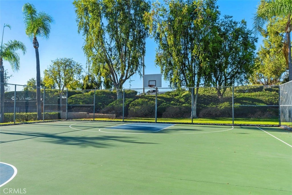 21121 Calle De Paseo, Lake Forest, CA 92630