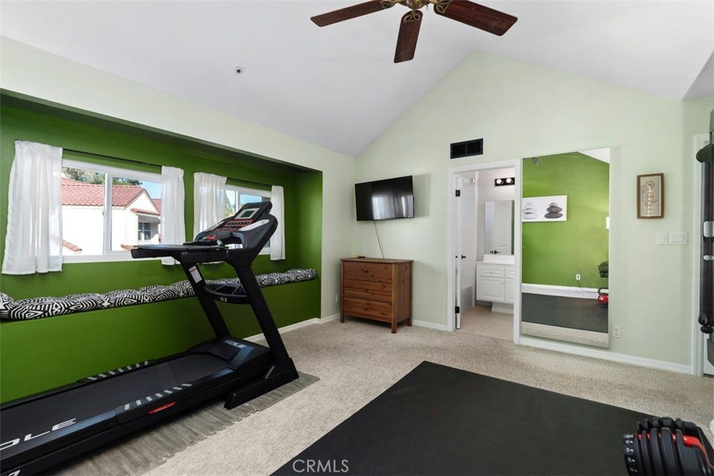 21121 Calle De Paseo, Lake Forest, CA 92630