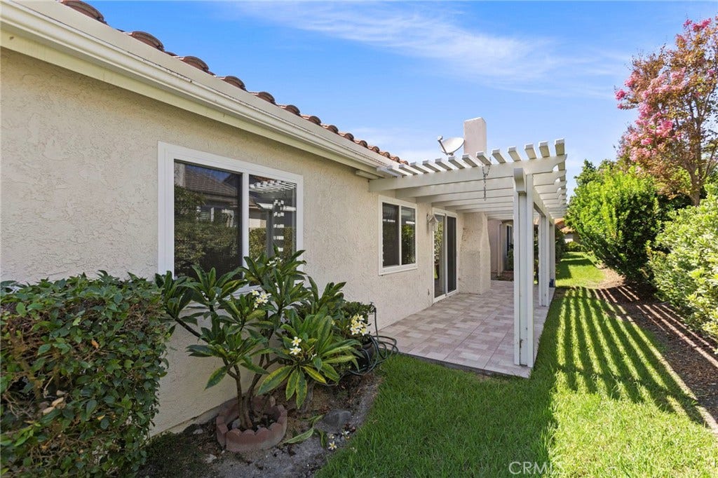 27863 Espinoza, Mission Viejo, CA 92692 27863 Espinoza, Mission Viejo, CA 92692