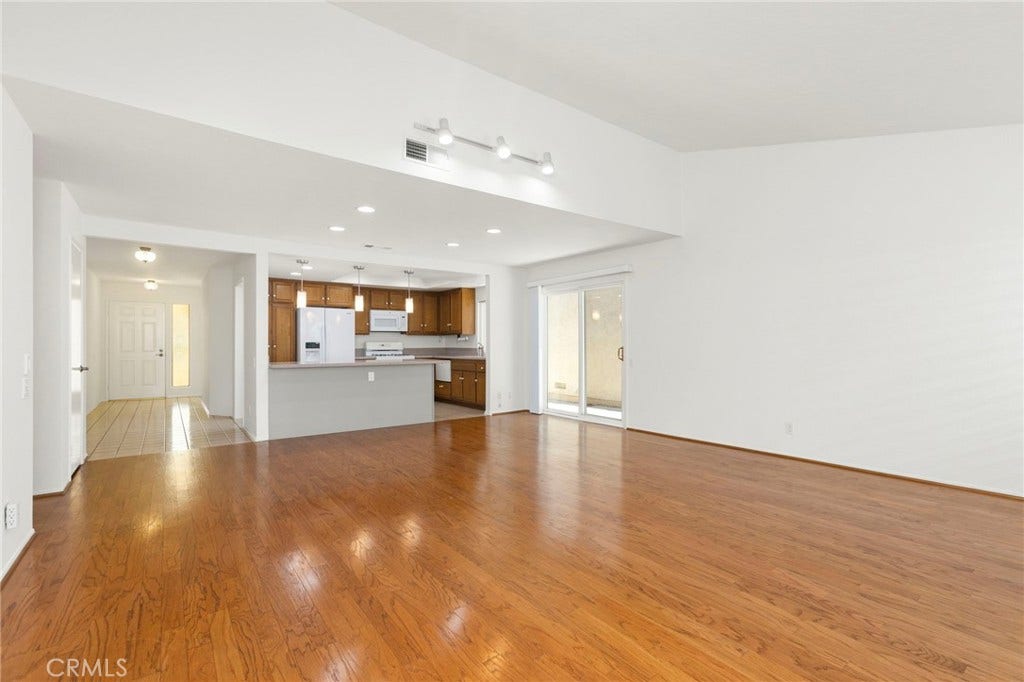 27863 Espinoza, Mission Viejo, CA 92692 27863 Espinoza, Mission Viejo, CA 92692