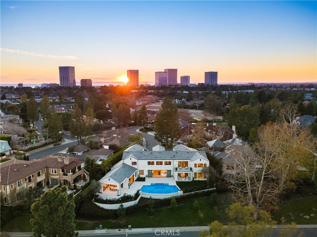 76 Hillcrest Lane, Newport Beach, CA 92660