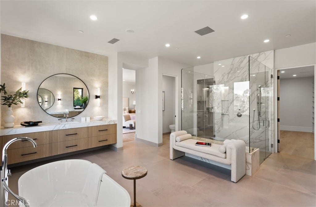 76 Hillcrest Lane, Newport Beach, CA 92660