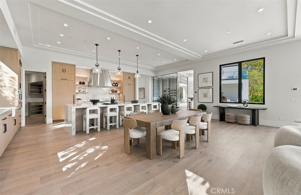 76 Hillcrest Lane, Newport Beach, CA 92660