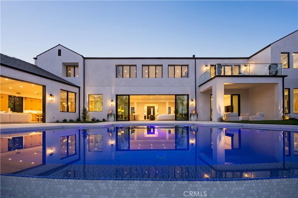 76 Hillcrest Lane, Newport Beach, CA 92660
