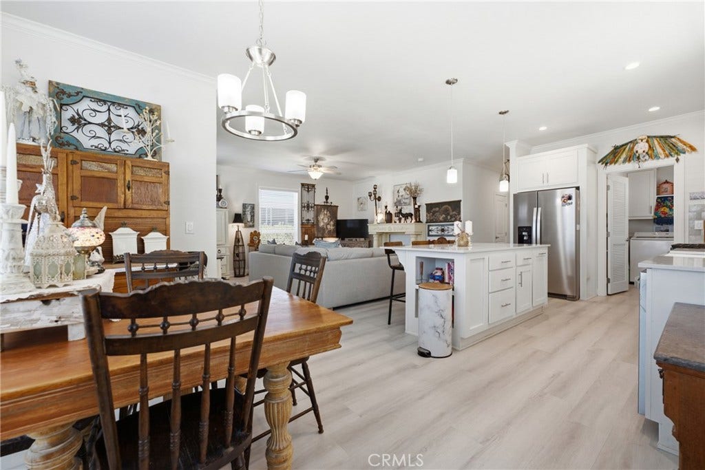 23301 Ridge Route #111 Drive, Laguna Hills, CA 92653