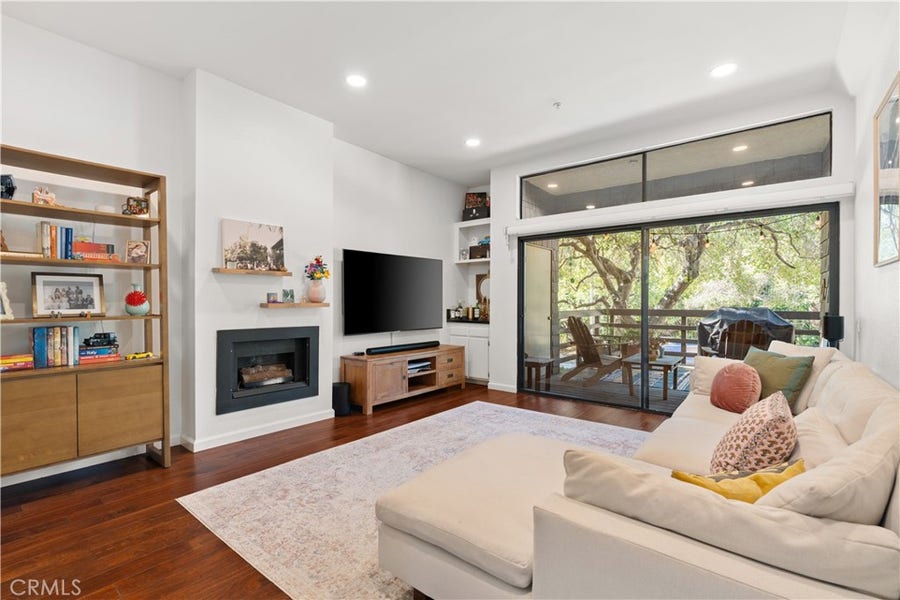 Property photo for 1050 Seco, #102, Pasadena, CA