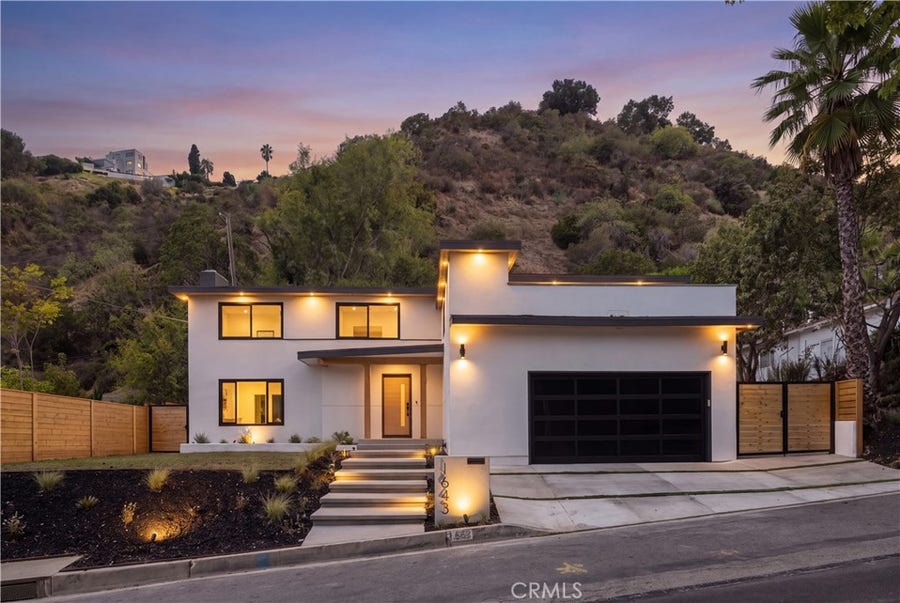 Property photo for 1643 San Ysidro Drive, Beverly Hills, CA