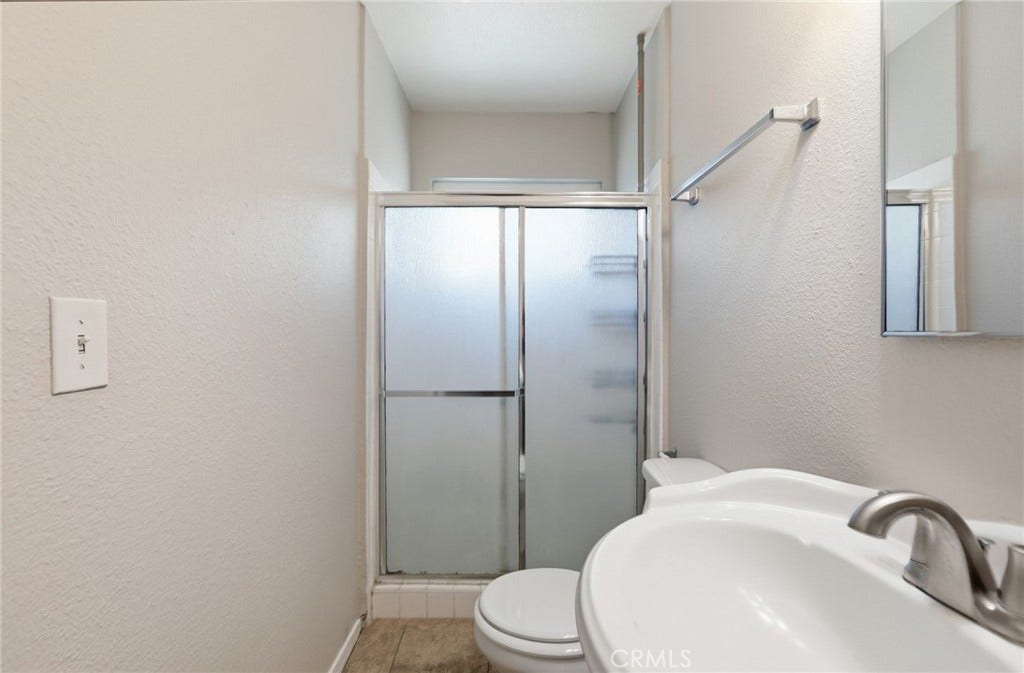 1160 E 27th, San Bernardino, CA 92404 1160 E 27th, San Bernardino, CA 92404