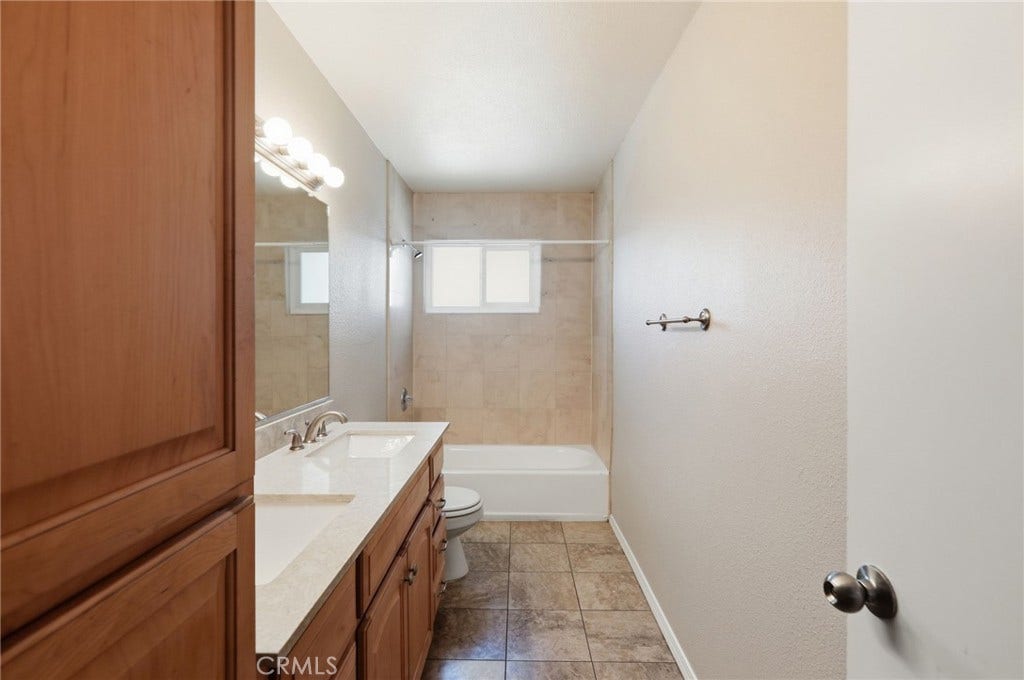 1160 E 27th, San Bernardino, CA 92404 1160 E 27th, San Bernardino, CA 92404