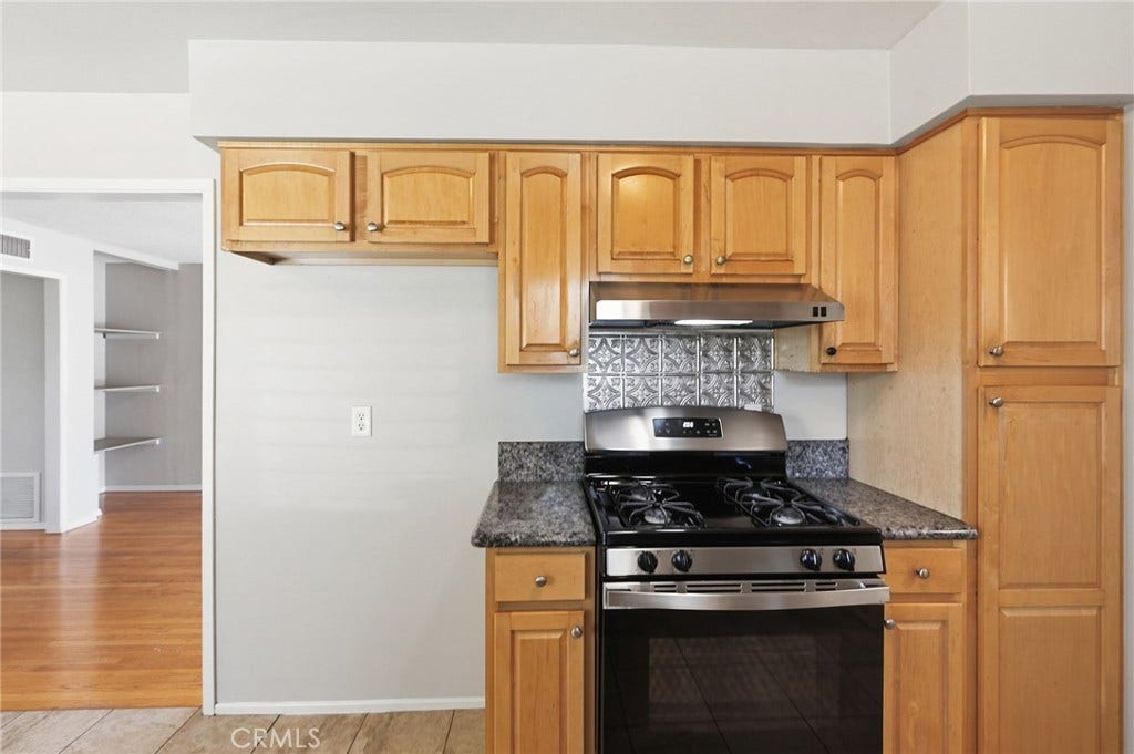 1160 E 27th, San Bernardino, CA 92404 1160 E 27th, San Bernardino, CA 92404