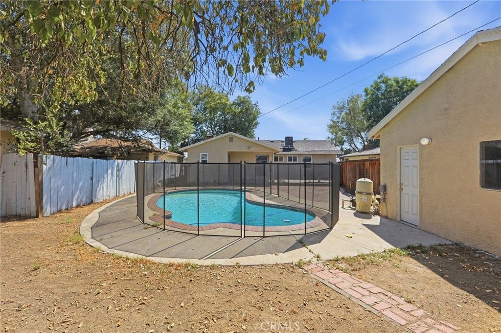 1160 E 27th, San Bernardino, CA 92404 1160 E 27th, San Bernardino, CA 92404