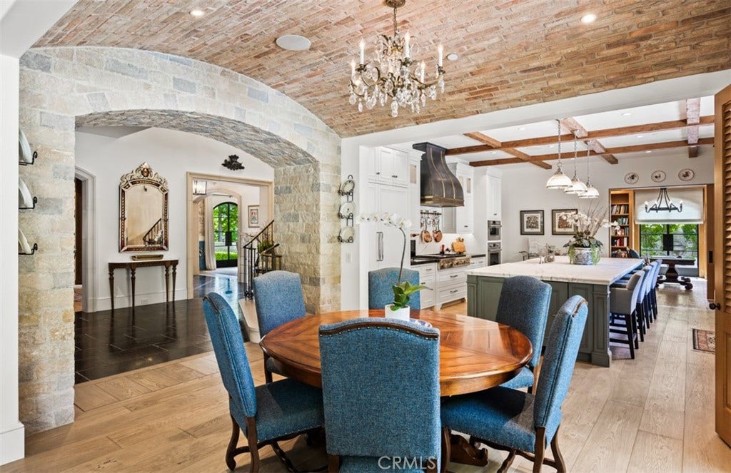 7 Oakmont Lane, Newport Beach, CA 92660
