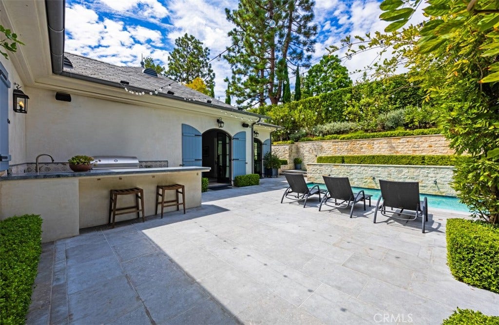 7 Oakmont Lane, Newport Beach, CA 92660