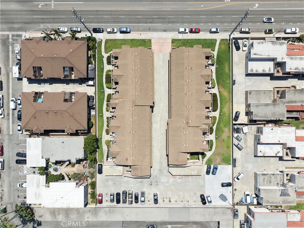 DRONE SHOT - BIRDS EYE LOT DISPLAY