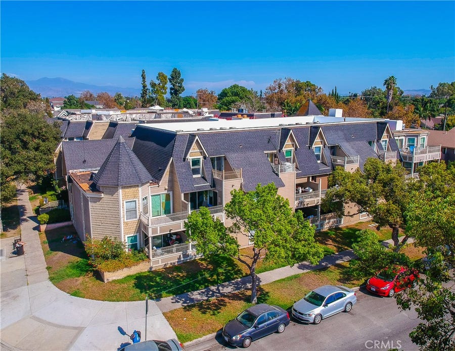 Property photo for 300 E Chestnut, #300Q, Santa Ana, CA