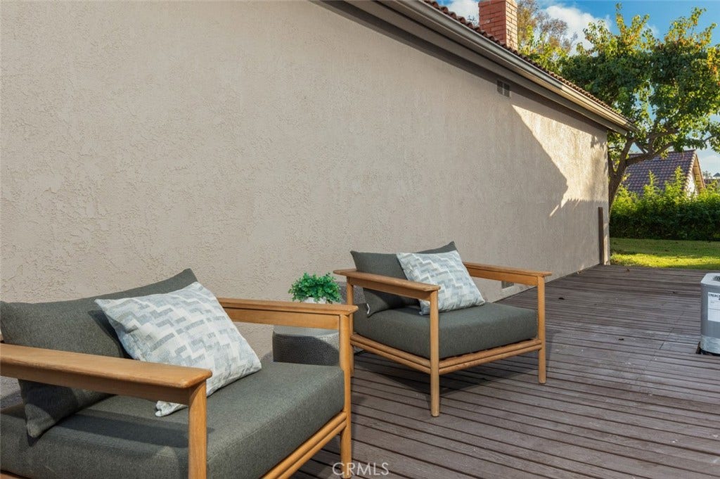 27792 Via Granados, Mission Viejo, CA 92692 27792 Via Granados, Mission Viejo, CA 92692
