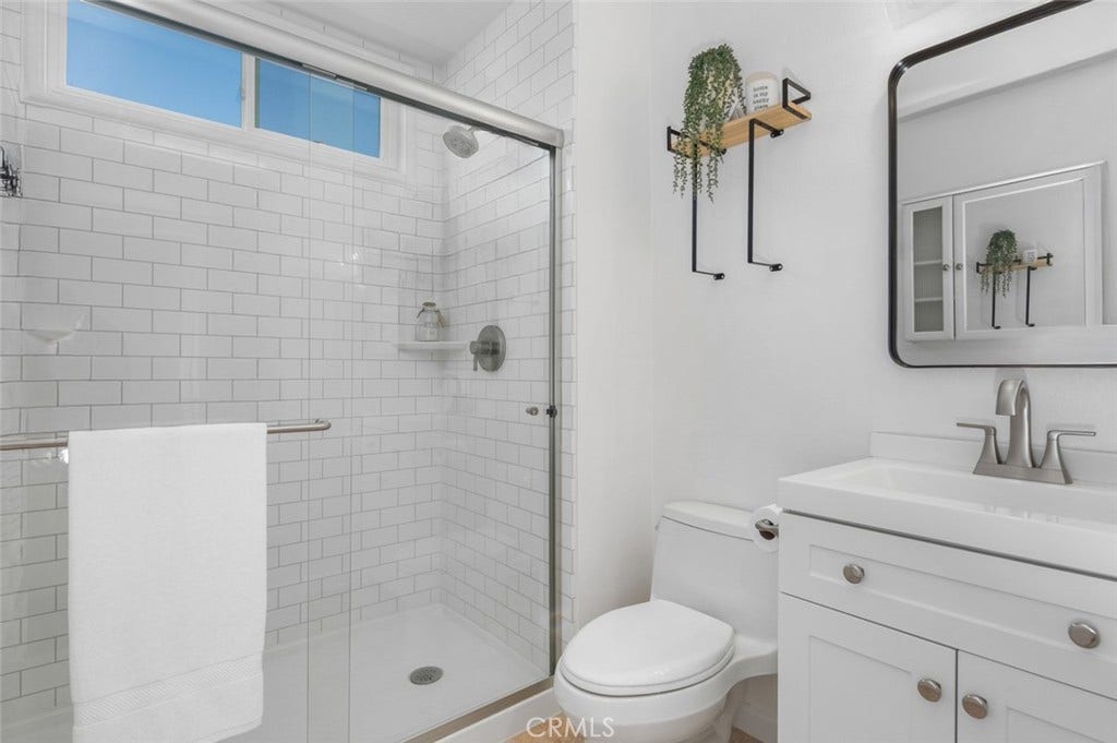 27792 Via Granados, Mission Viejo, CA 92692 27792 Via Granados, Mission Viejo, CA 92692