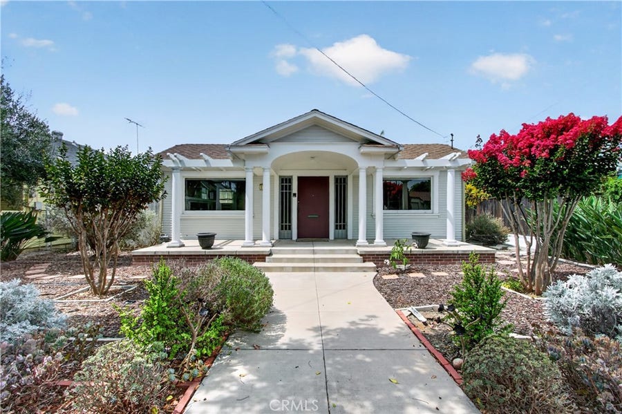 Property photo for 261 Wisconsin, Long Beach, CA