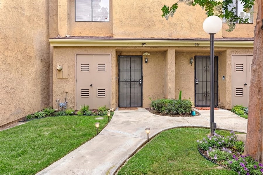 Property photo for 941 S Mountain, Ontario, CA