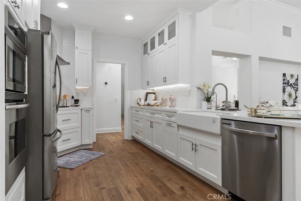 21451 Medina, Mission Viejo, CA 92692 21451 Medina, Mission Viejo, CA 92692