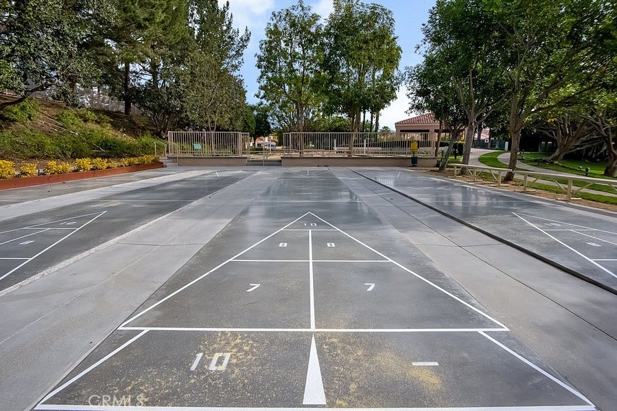 21451 Medina, Mission Viejo, CA 92692 21451 Medina, Mission Viejo, CA 92692