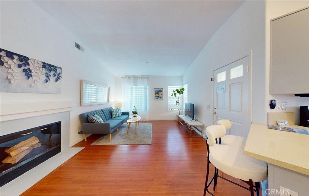 210 California Court, Mission Viejo, CA 92692 210 California Court, Mission Viejo, CA 92692