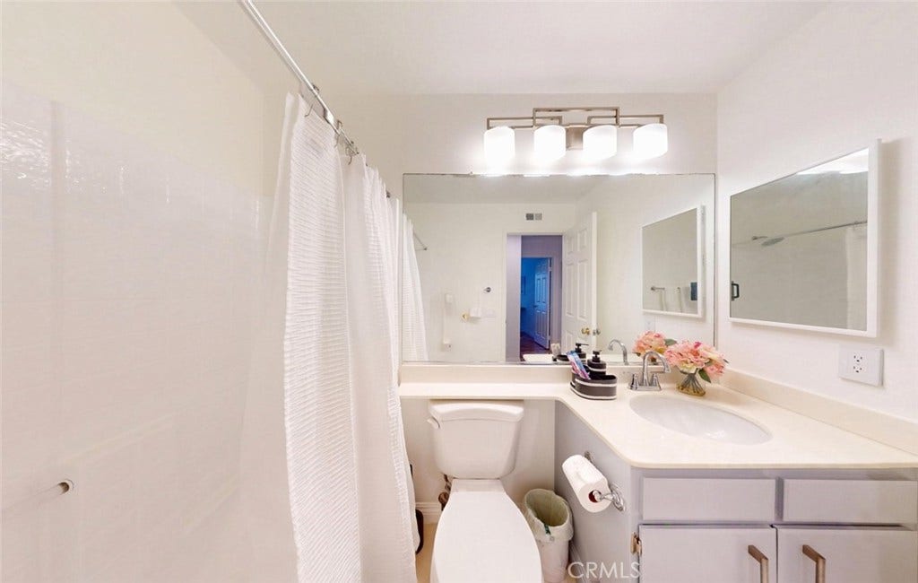 210 California Court, Mission Viejo, CA 92692 210 California Court, Mission Viejo, CA 92692