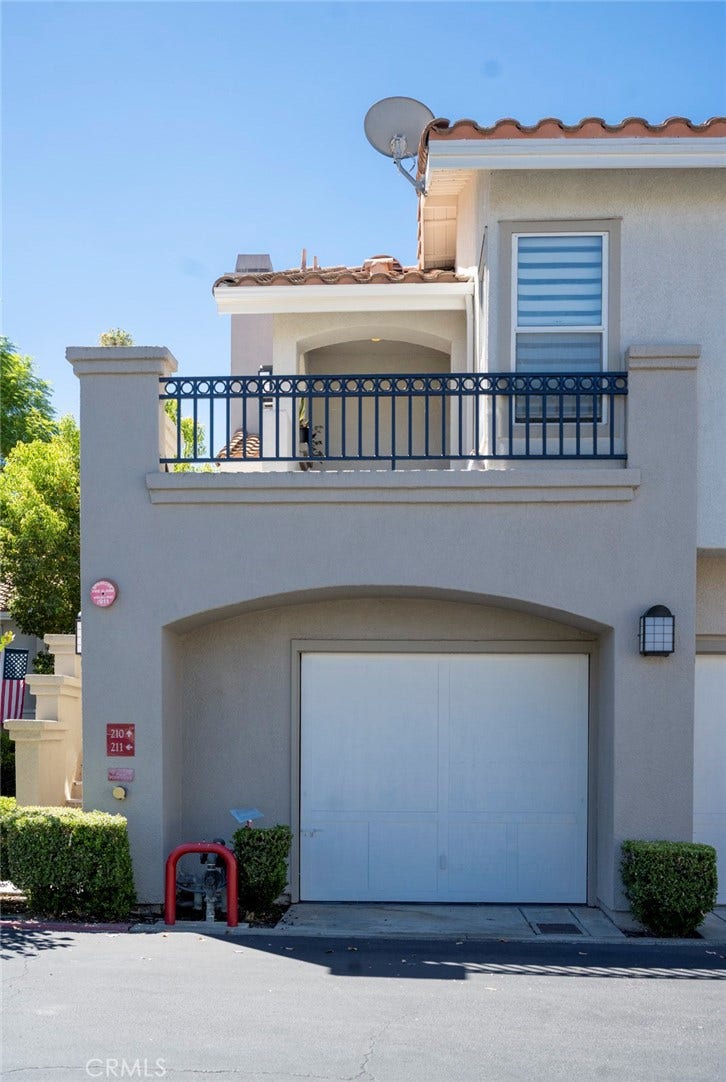 210 California Court, Mission Viejo, CA 92692 210 California Court, Mission Viejo, CA 92692