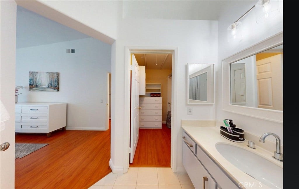 210 California Court, Mission Viejo, CA 92692 210 California Court, Mission Viejo, CA 92692