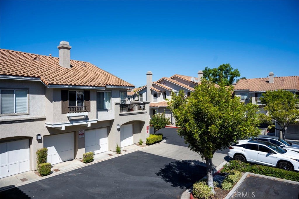 210 California Court, Mission Viejo, CA 92692 210 California Court, Mission Viejo, CA 92692