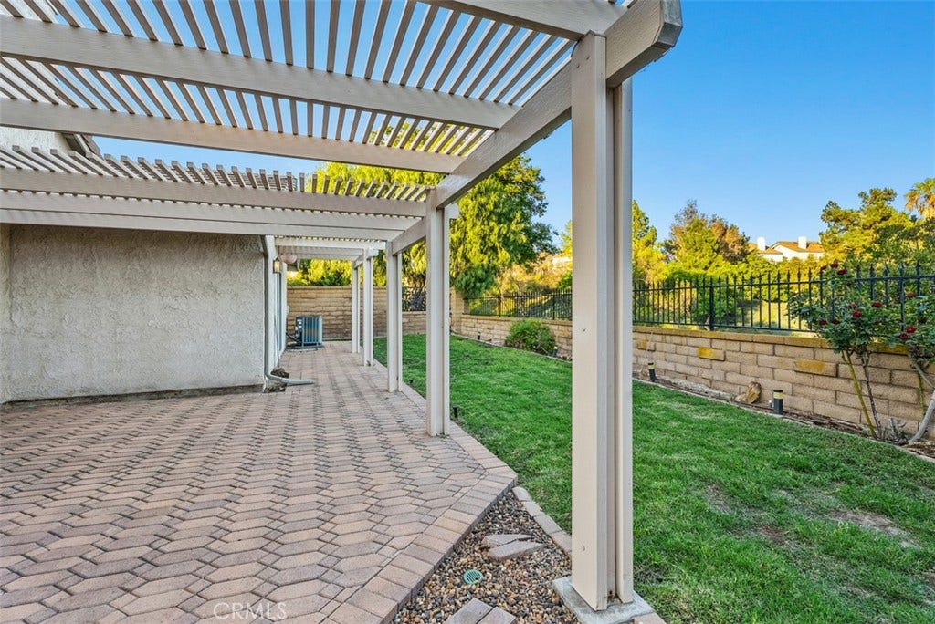 26242 Golada, Mission Viejo, CA 92692 26242 Golada, Mission Viejo, CA 92692