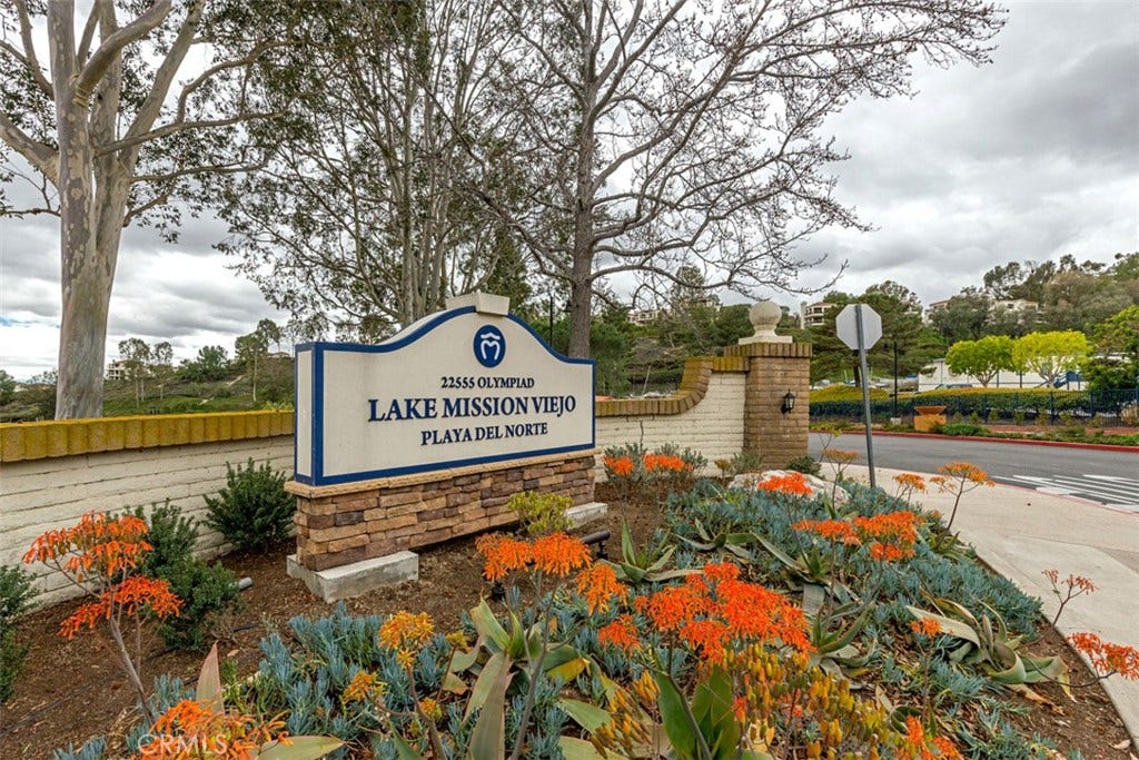 26242 Golada, Mission Viejo, CA 92692 26242 Golada, Mission Viejo, CA 92692