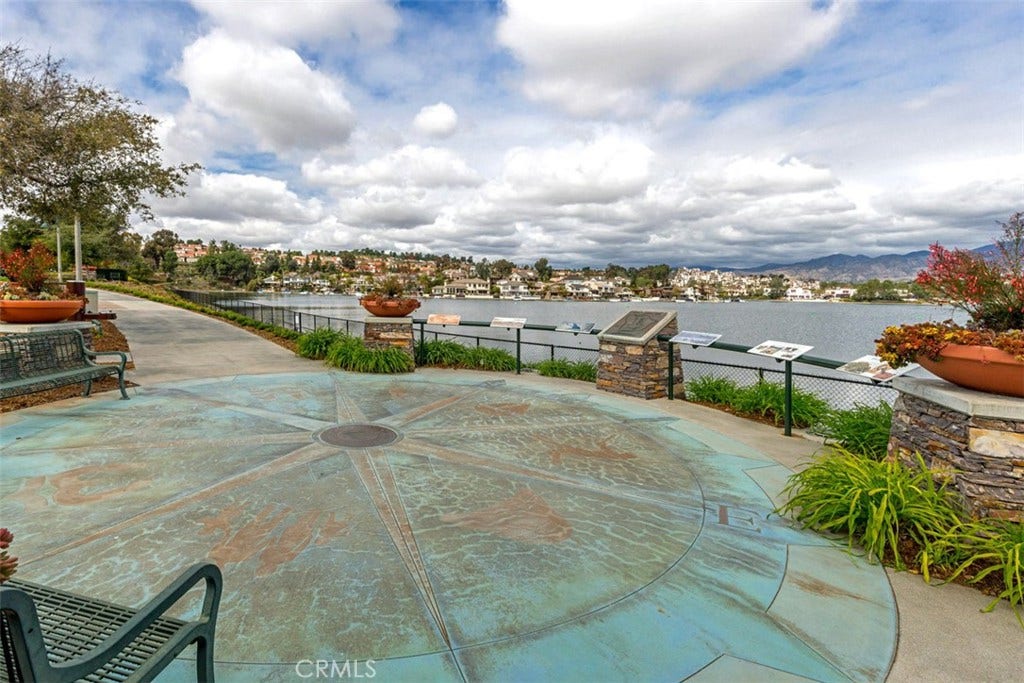 26242 Golada, Mission Viejo, CA 92692 26242 Golada, Mission Viejo, CA 92692