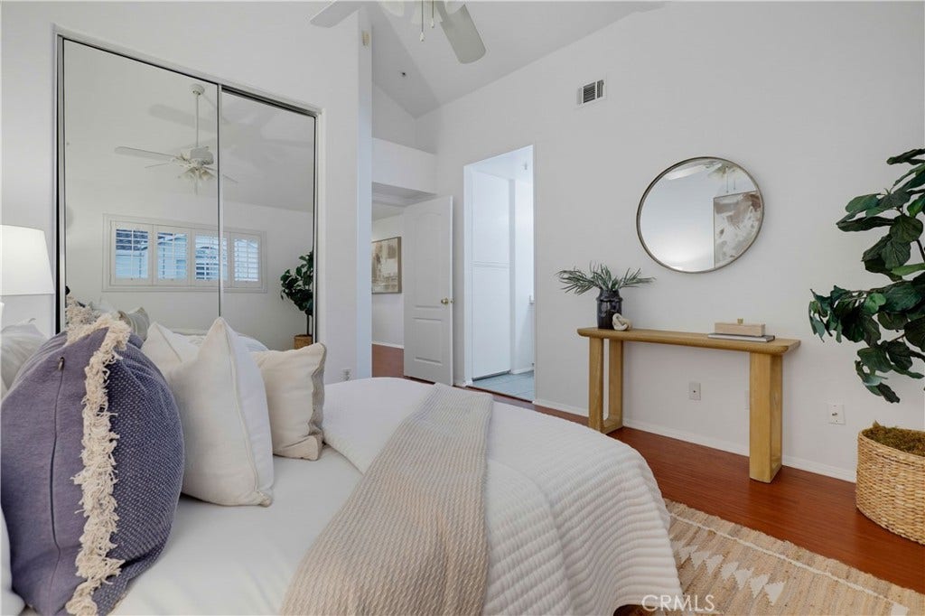 633 Via Presa, San Clemente, CA 92672 633 Via Presa, San Clemente, CA 92672