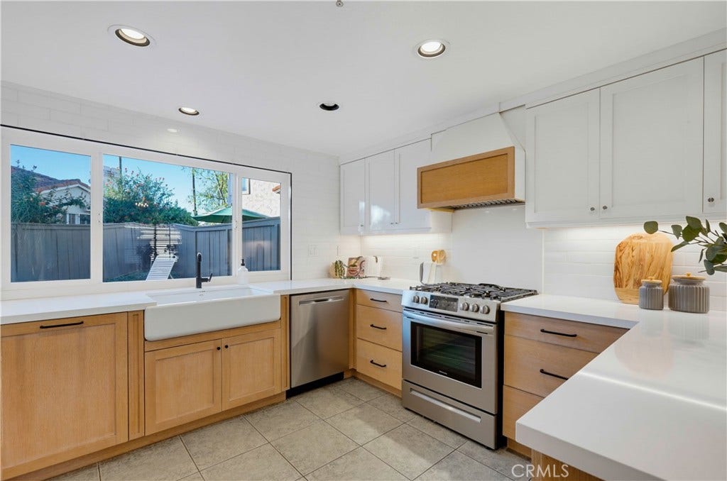 633 Via Presa, San Clemente, CA 92672 633 Via Presa, San Clemente, CA 92672