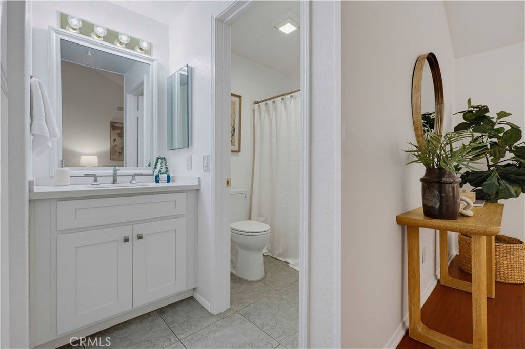 633 Via Presa, San Clemente, CA 92672 633 Via Presa, San Clemente, CA 92672