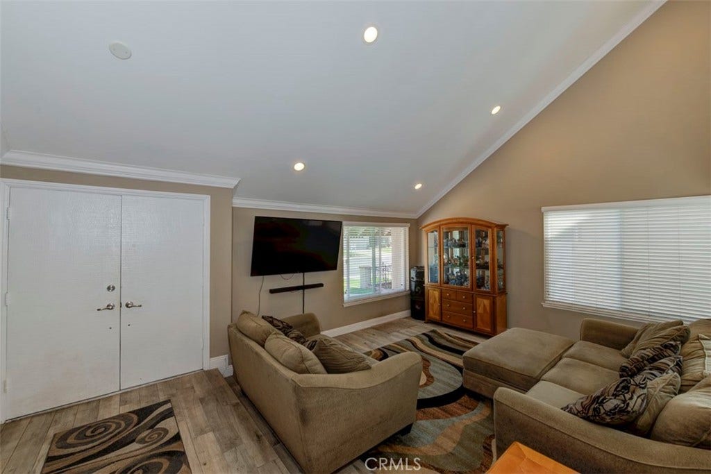 24532 Via Tonada, Lake Forest, CA 92630 24532 Via Tonada, Lake Forest, CA 92630