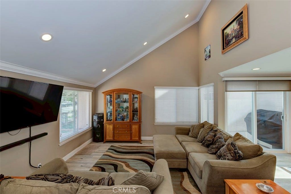24532 Via Tonada, Lake Forest, CA 92630 24532 Via Tonada, Lake Forest, CA 92630