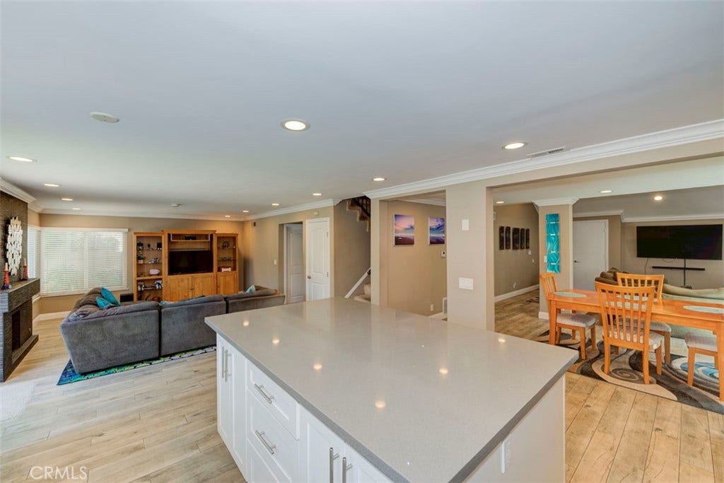 24532 Via Tonada, Lake Forest, CA 92630 24532 Via Tonada, Lake Forest, CA 92630