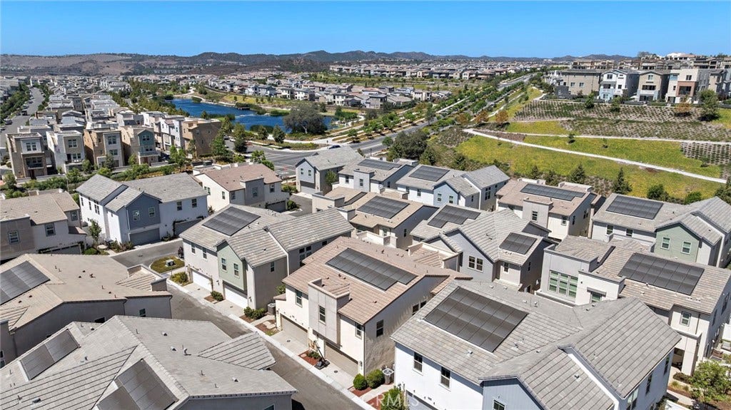 1151 Whirlwind Drive, Rancho Mission Viejo, CA 92694 1151 Whirlwind Drive, Rancho Mission Viejo, CA 92694