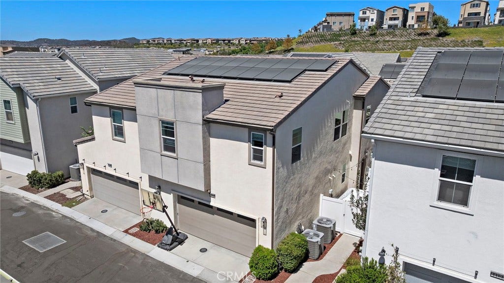 1151 Whirlwind Drive, Rancho Mission Viejo, CA 92694 1151 Whirlwind Drive, Rancho Mission Viejo, CA 92694