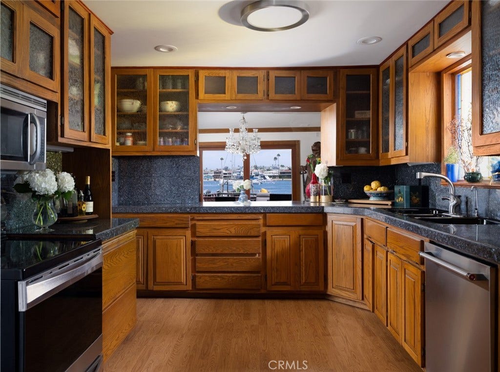 1444 W Bay, Newport Beach, CA 92661