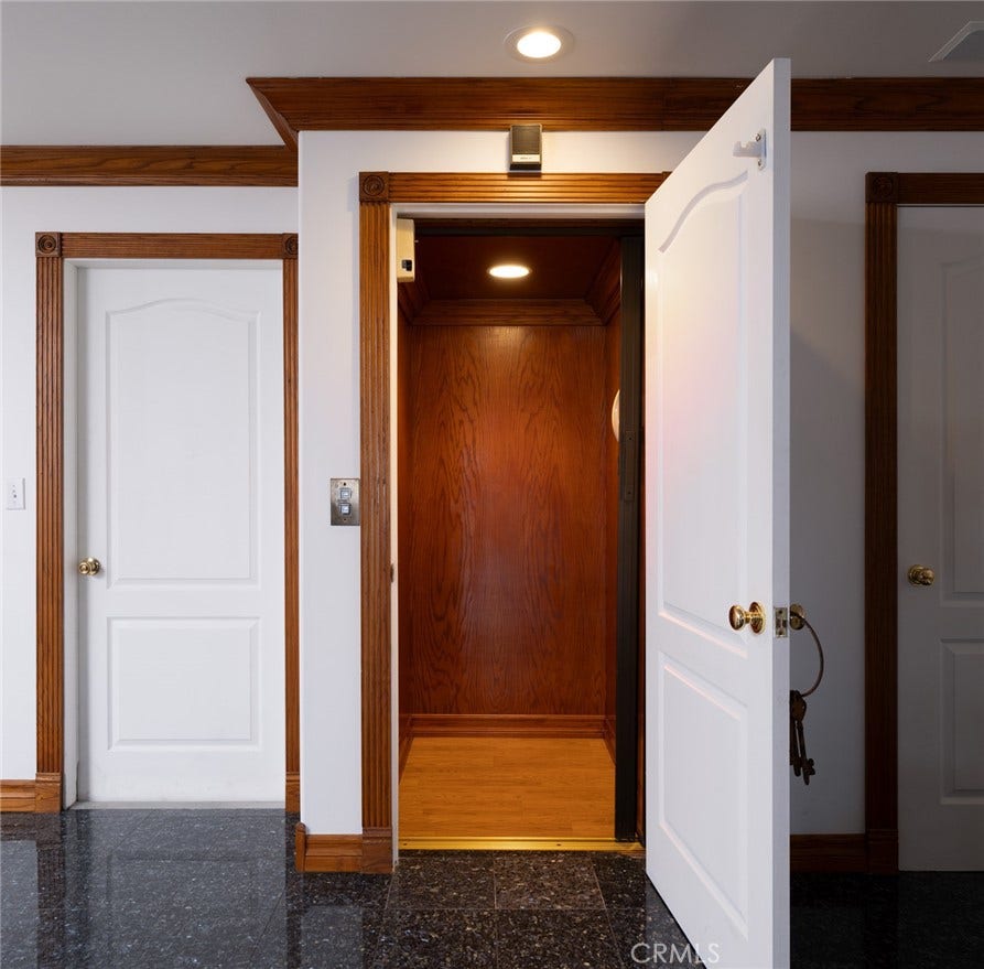 elevator